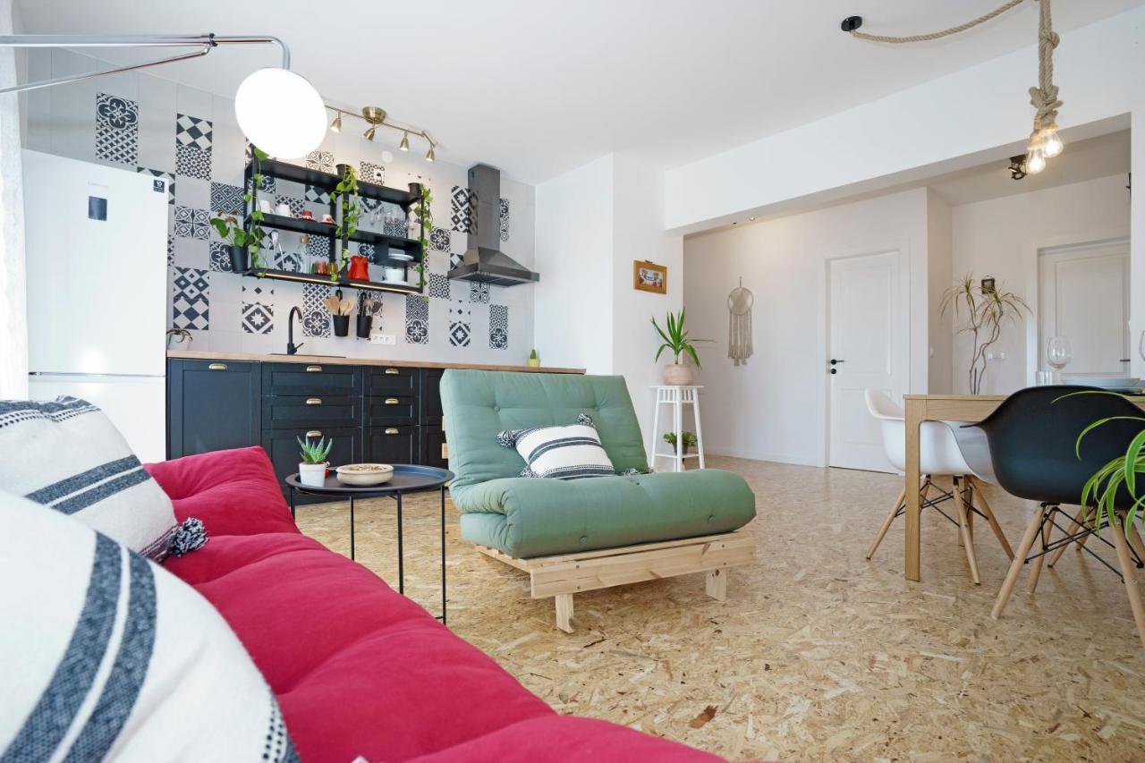 4-Star Apartments Bianco Kaštela Exteriér fotografie